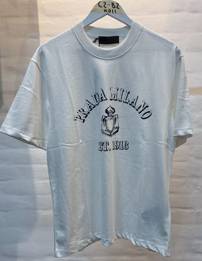 PLAYERA PRADA K011