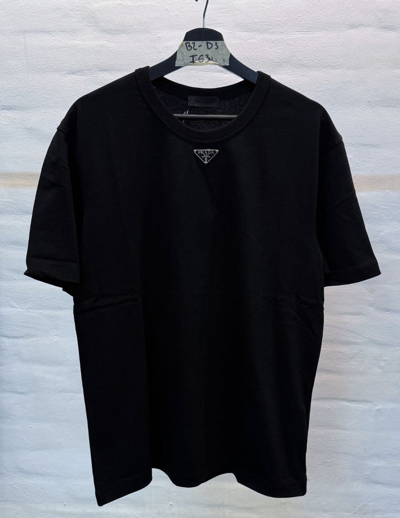 PLAYERA PRADA I063