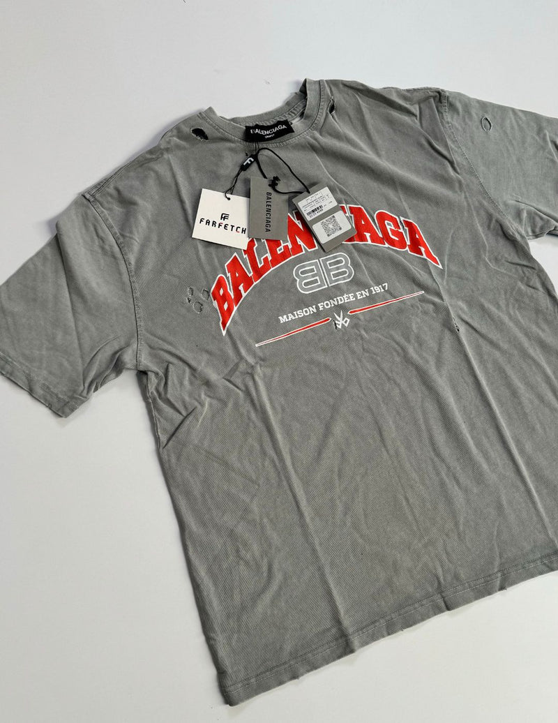 PLAYERA BALENCIAGA GRIS L045