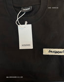 PLAYERA JACQUEMUS Y040