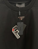 PLAYERA PRADA E015