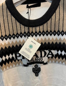 PLAYERA TRICO PRADA I072