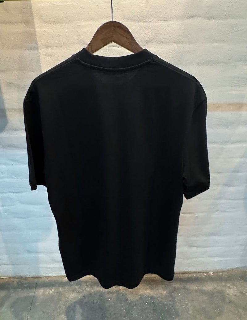 PLAYERA PRADA K013