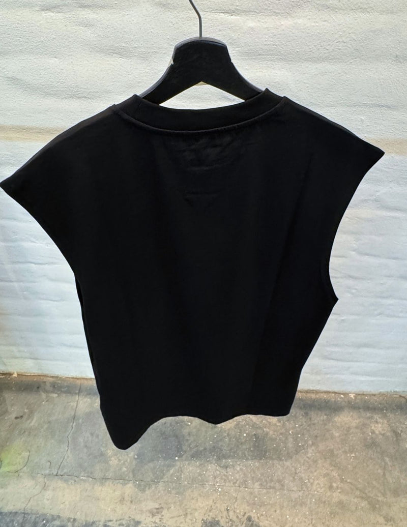 PLAYERA PRADA I061