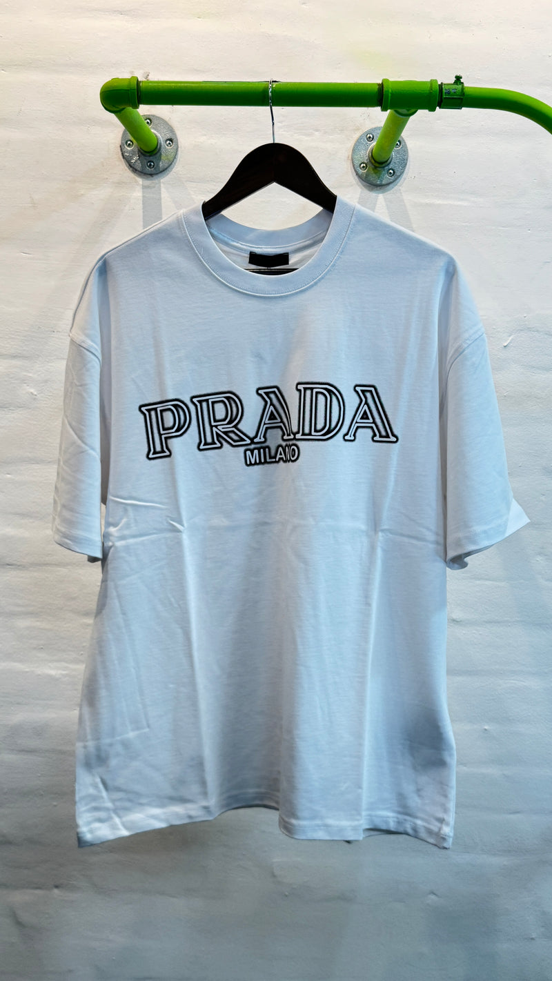 PLAYERA PRADA B015