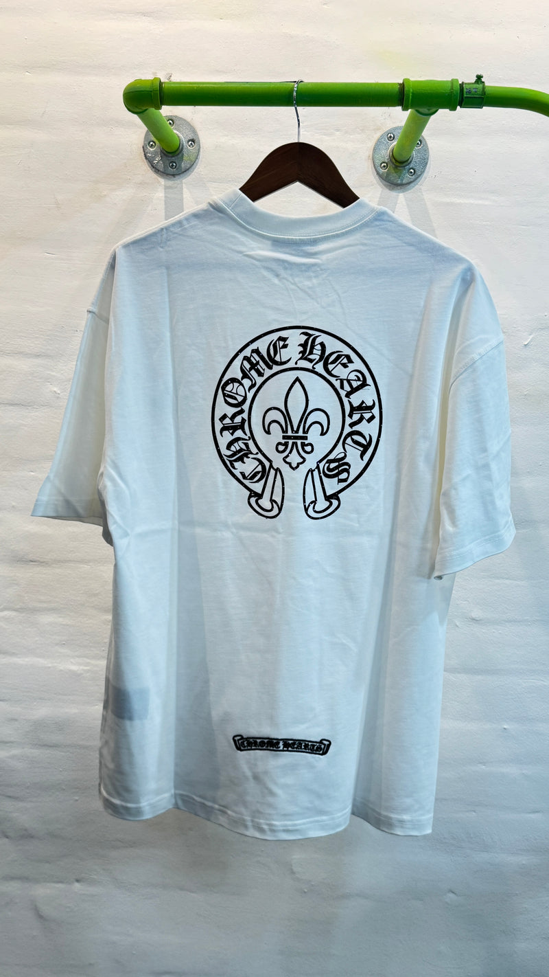 PLAYERA CHROME HEARTS B017